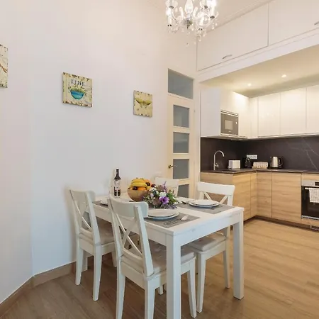 Sagrada Familia Apartment Barcellona Esterno foto