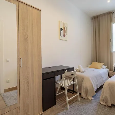 Sagrada Familia Apartment Barcellona Esterno foto
